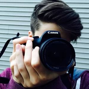 Meet your Posher, Casey